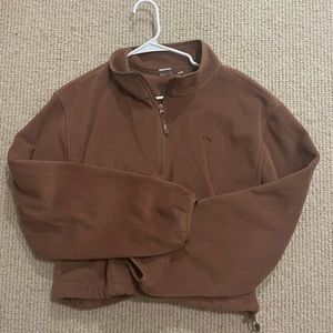 Aritzia Polar 1/4 Zip Fleece